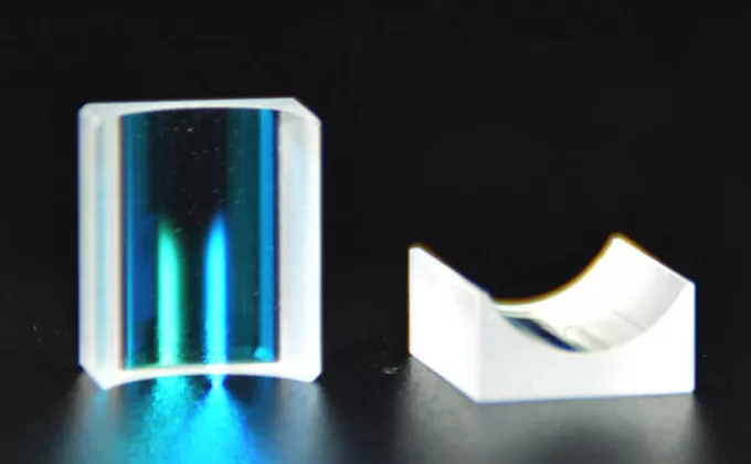 Descriptions Of Plano Concave Cylindrical Lens